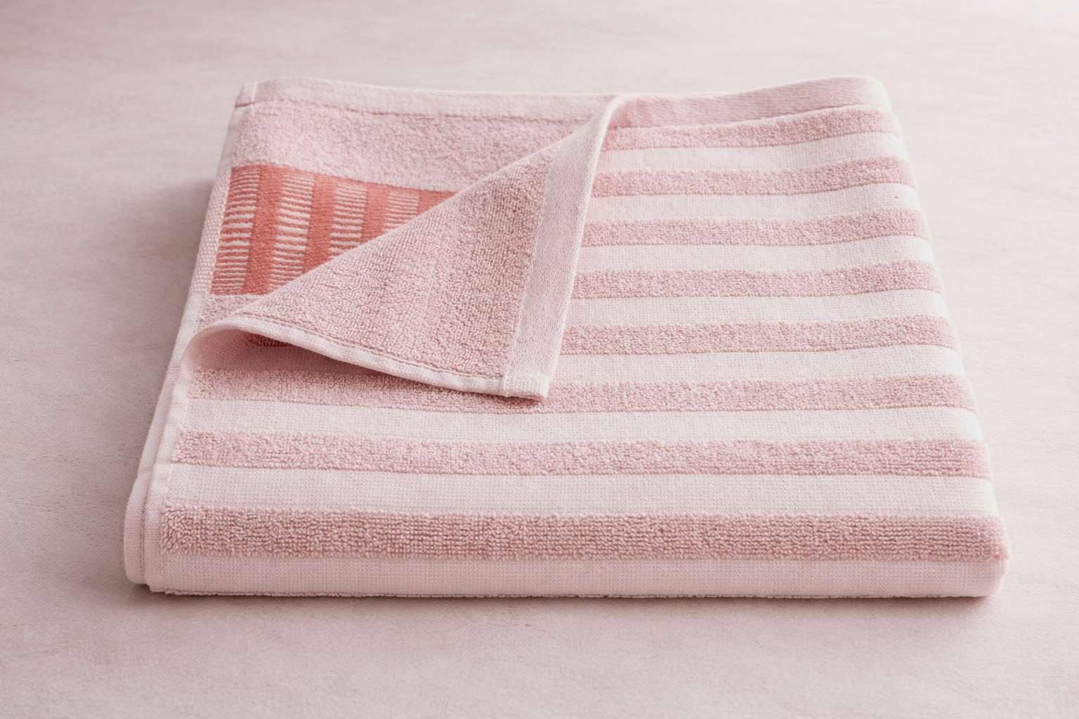 Insee Mart | 100% Organic Cotton Export Quality Bath Towel – Pale Pink Edition (Ultra Absorbent & Lint-Free) - Image 3
